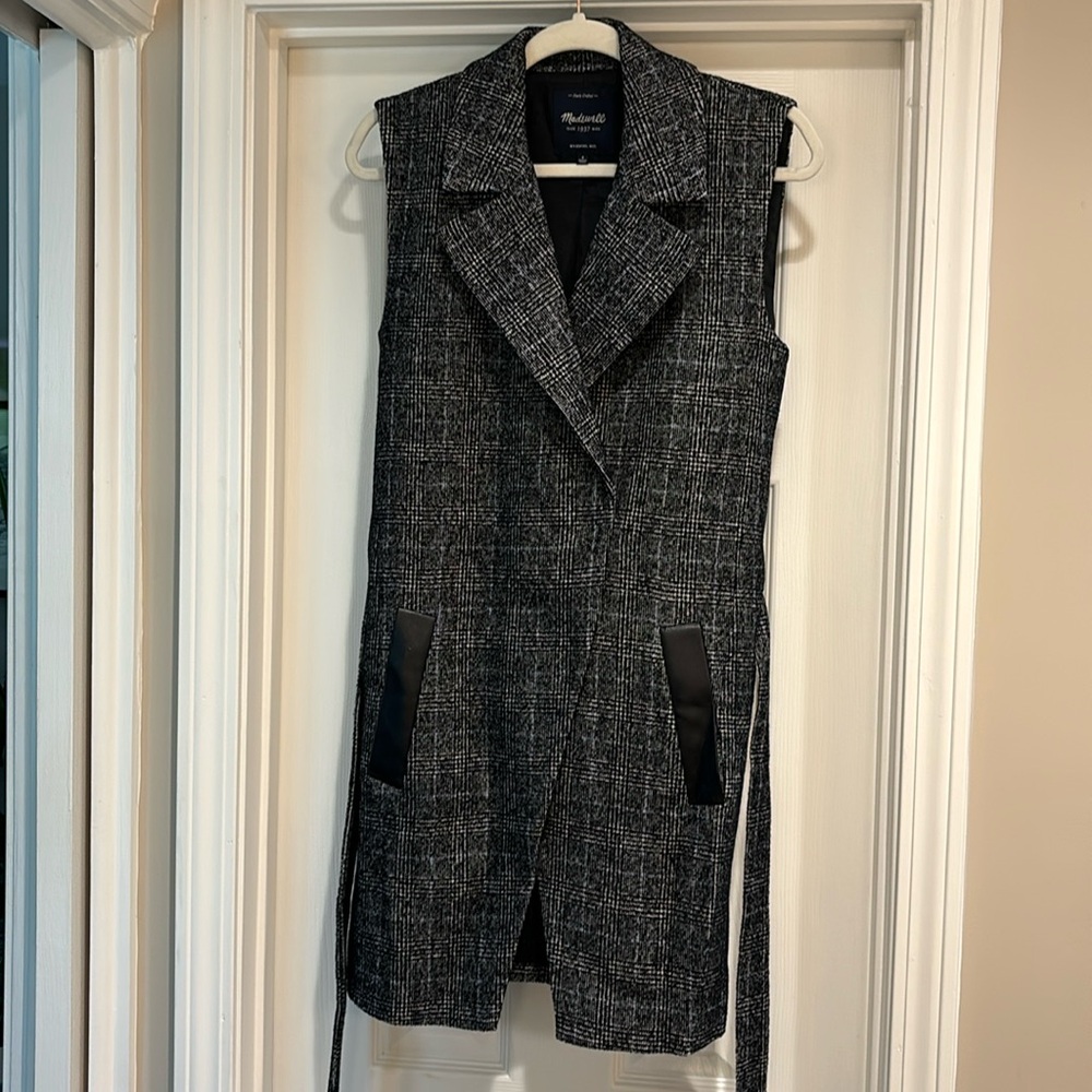 Madewell long vest dress size small